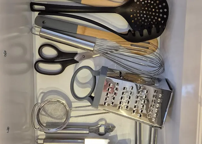 The Hidden Echo Kazimierz